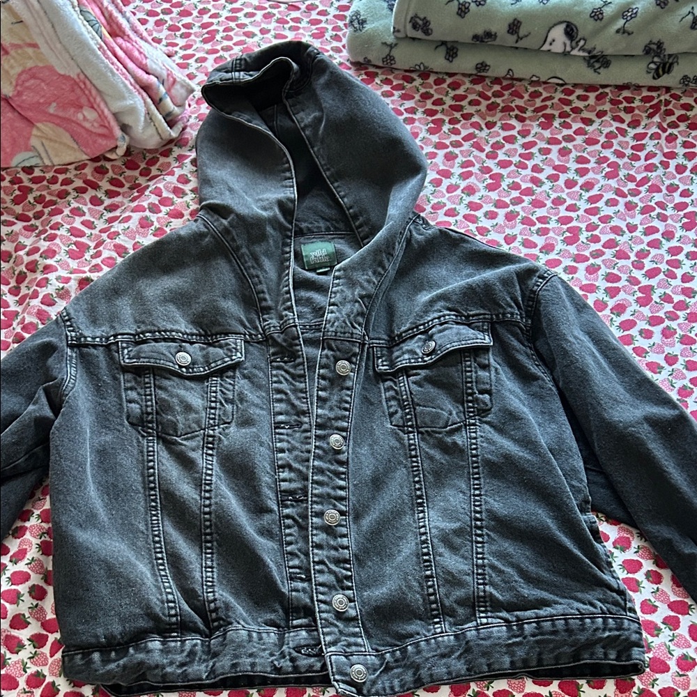 Women’s Black Hooded Denim Jacket